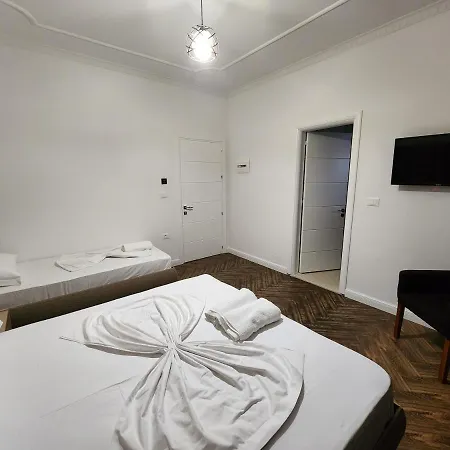 Bed & Breakfast Ax Mirage *