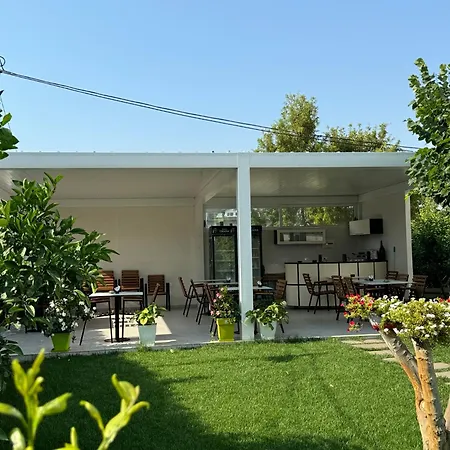 Ax Mirage Vlorë