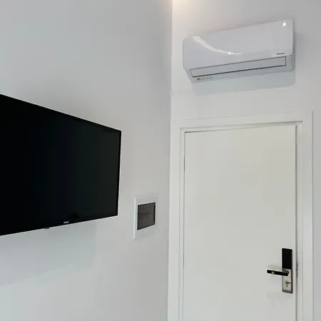 Solis Bed & Breakfast Vlorë