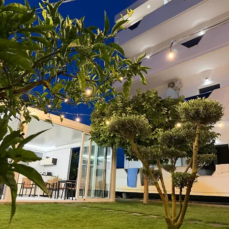 Bed & Breakfast Solis Vlorë