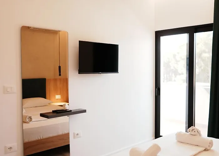 Solis Bed & Breakfast Vlorë